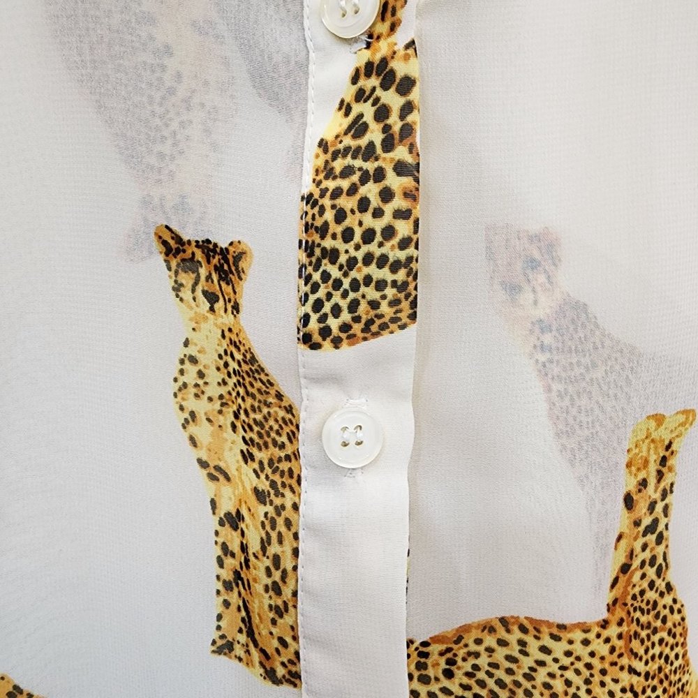 Forever 21 sheer cheetah cat print throughout long sleeve button front size S - Picture 6 of 8